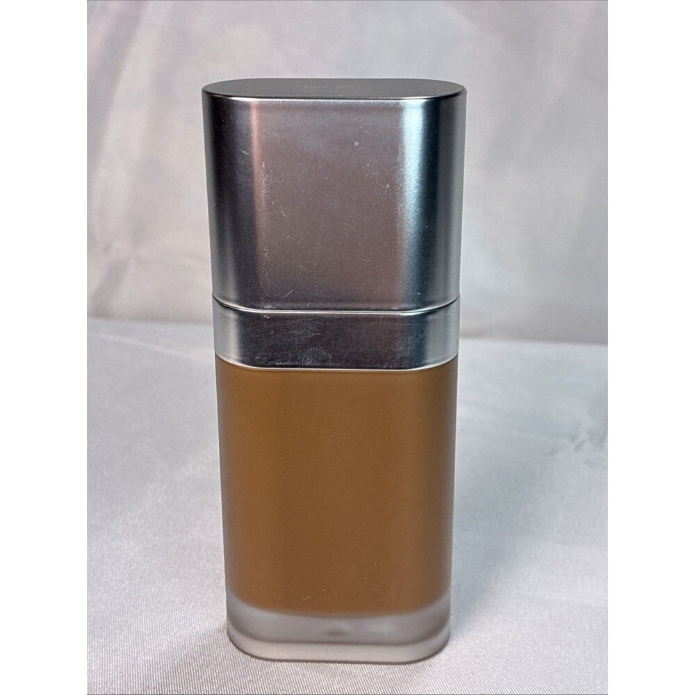 R.E.M Beauty Sweetener Foundation Shade Tan 8CN NWOB 1 fl Oz